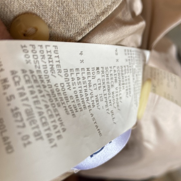 Bianca Blazer - Picture 9 of 11